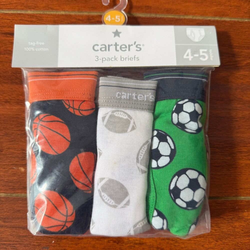 Carter’s 3 pack Briefs 4-5t
